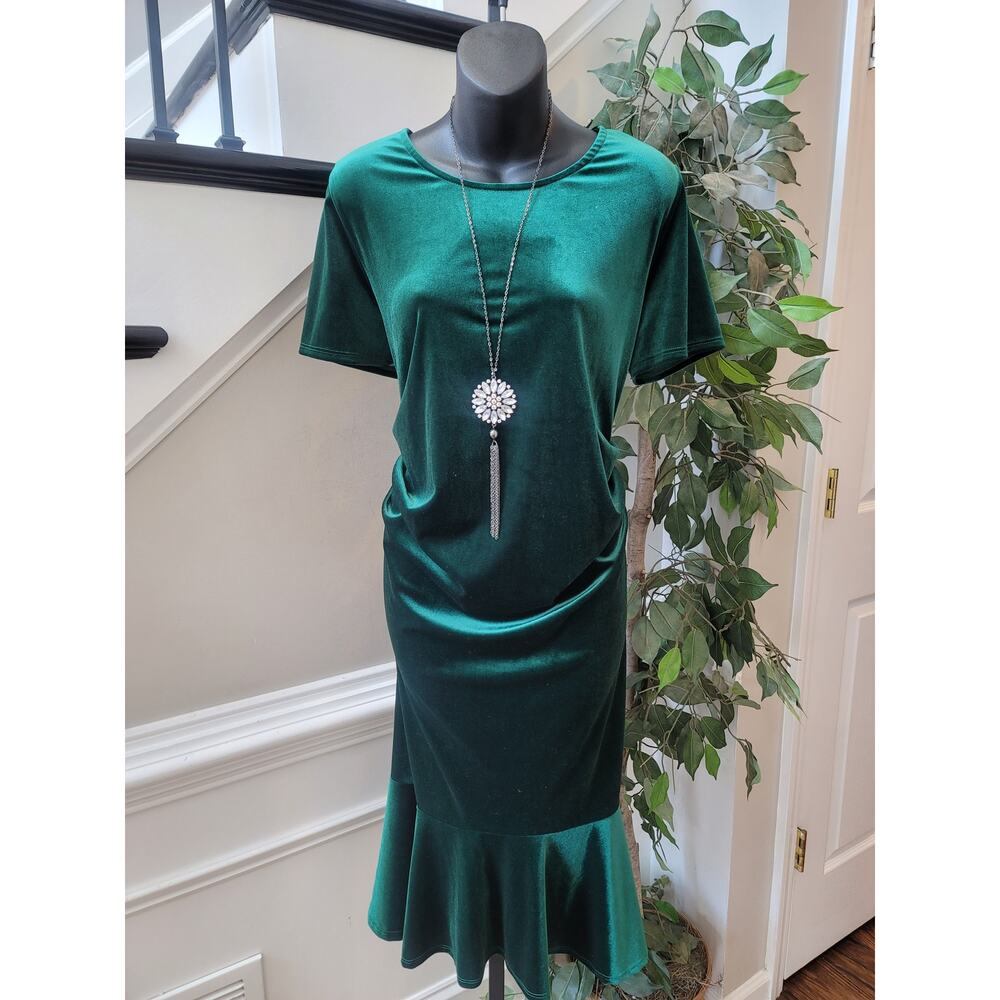 MY Bump Velvet Midi Dress Women's Size X-Large Emerald Green Short Sleeves